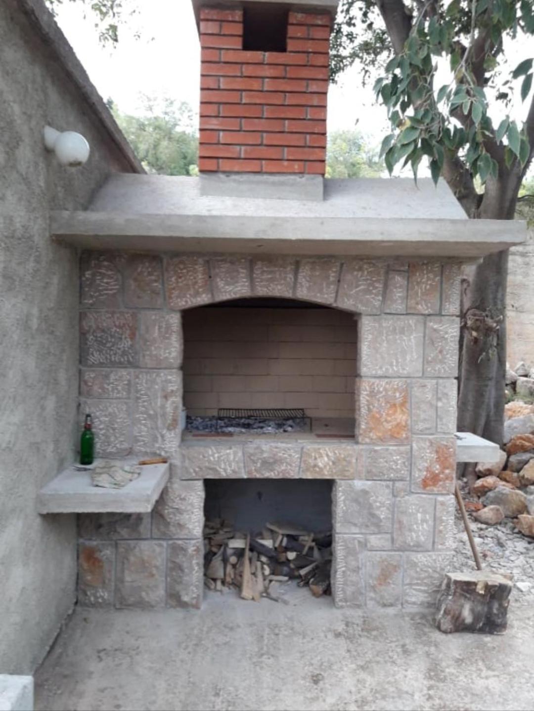 טריבני-קרושיצה Apartmani Iva מראה חיצוני תמונה